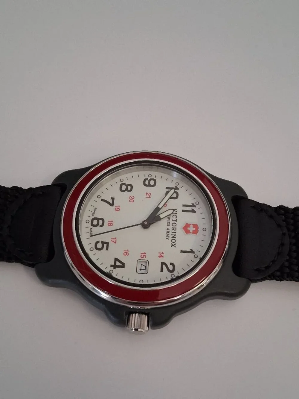 Swiss Army Men`s wrist watch model 249085 from Victorinox Like New
